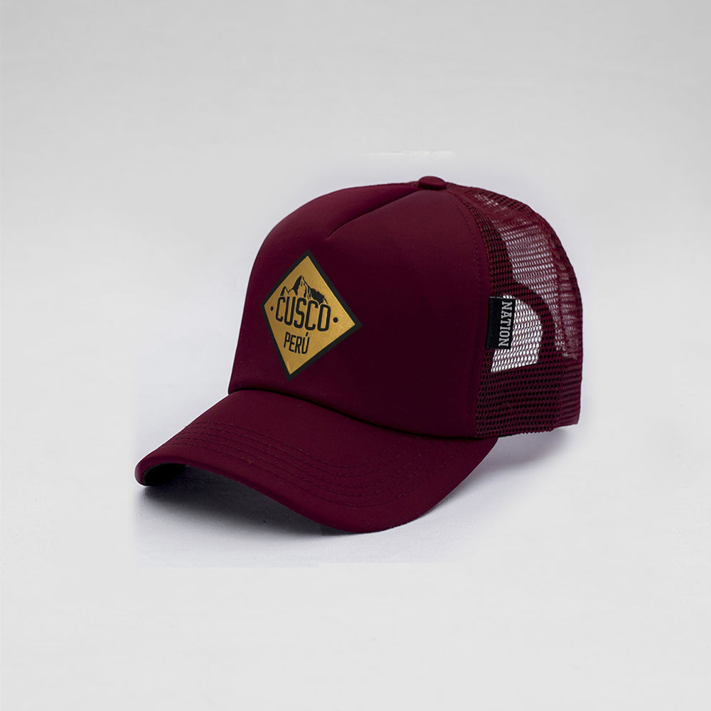 Gorra Trucker Cusco Dorado
